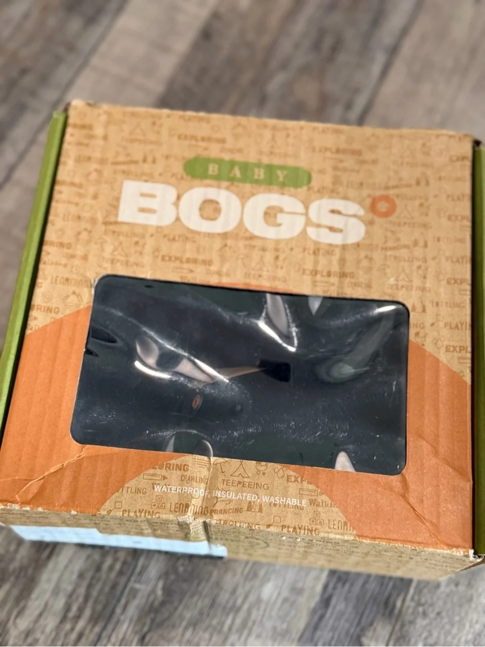 🖤 NWT BOGS Kids Black Velvet Waterproof Winter Boots. Size 10